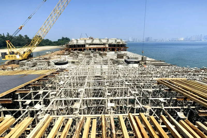 Reinforcement laid out on the falsework deck